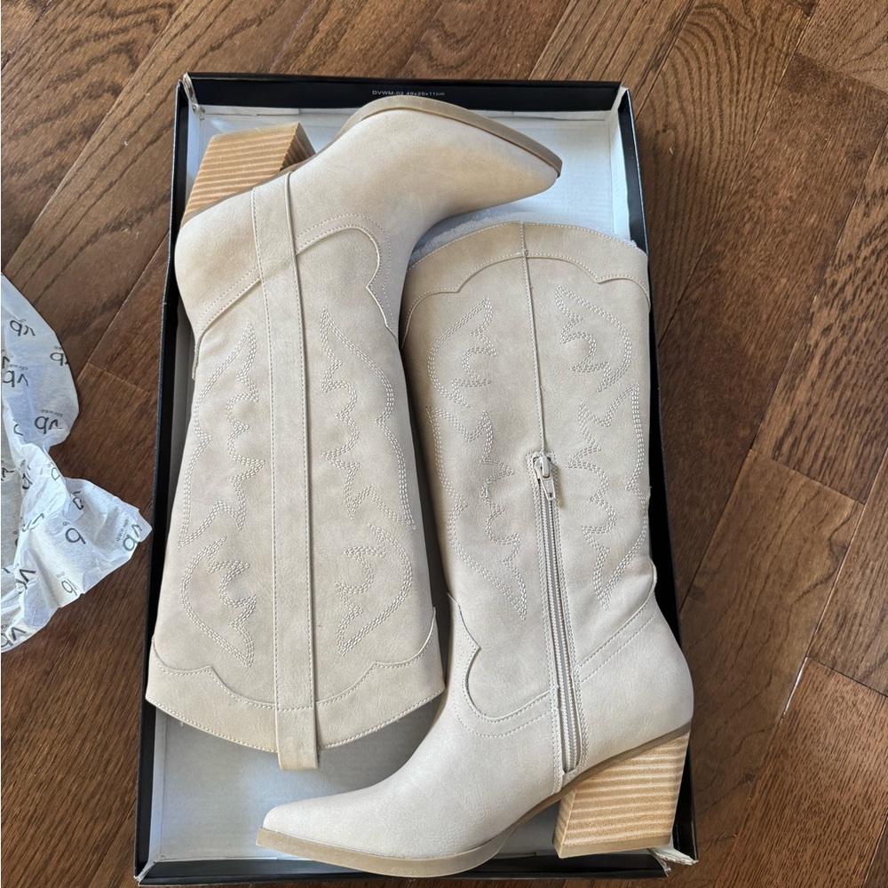 Beige Western-Style Women's Boots